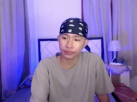 asiantwink0000 online show from February 26, 8:46 am