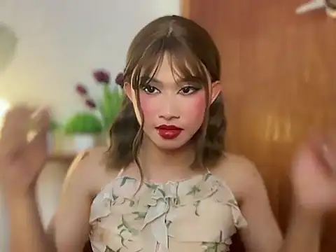 asiantwink0000 online show from May 31, 8:21 pm