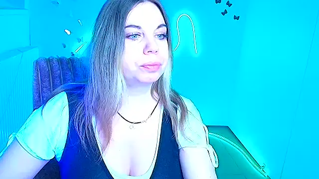 Amanda Swannn online show from February 24, 6:44 am