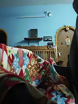 Snapshot of smgrtamil chatting on February 20, 4:20 am smgrtamil online show from February 20, 4:20 am