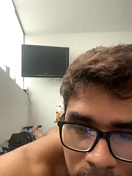 Snapshot of Hasdrian chatting on November 27, 3:47 pm Hasdrian online show from November 27, 3:47 pm