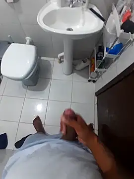 Snapshot of marco_Anthony75 chatting on December 19, 7:21 pm marco Anthony75 online show from December 19, 7:21 pm