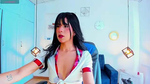 Snapshot of Hot_Darliing chatting on December 1, 1:27 pm Hot Darliing online show from December 1, 1:27 pm