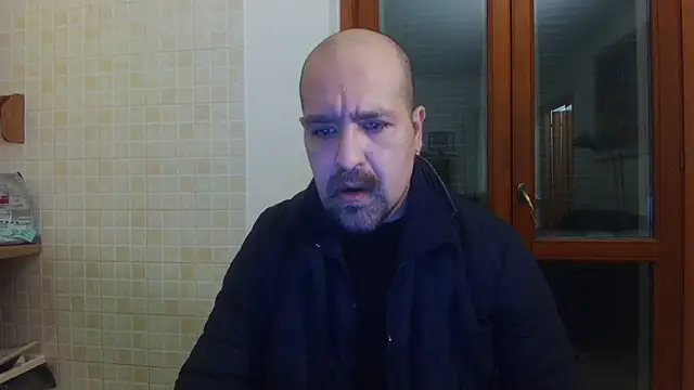 Snapshot of AMIRDIB2025 chatting on March 3, 6:14 pm AMIRDIB2025 online show from March 3, 6:14 pm