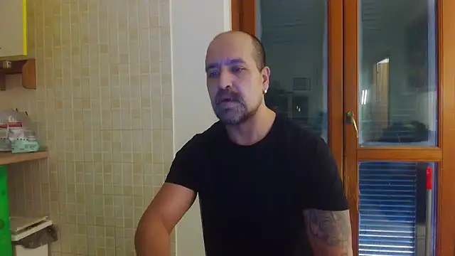 Snapshot of AMIRDIB2025 chatting on March 13, 5:08 pm AMIRDIB2025 online show from March 13, 5:08 pm