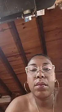 Snapshot of ChanneldelaCroix chatting on March 22, 6:50 am ChanneldelaCroix online show from March 22, 6:50 am