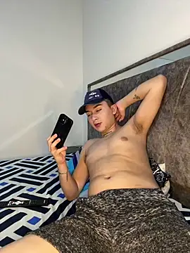 Snapshot of nico_sexboy chatting on May 1, 5:12 am nico sexboy online show from May 1, 5:12 am