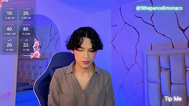 Snapshot of SthepanodiMonaco chatting on April 28, 3:44 am SthepanodiMonaco online show from April 28, 3:44 am