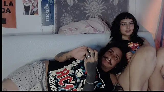 Snapshot of 6mey6mey6 chatting on February 6, 12:26 am 6mey6mey6 online show from February 6, 12:26 am