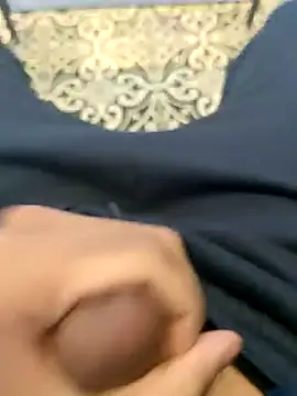 Snapshot of bbcgirthy chatting on February 8, 11:13 am bbcgirthy online show from February 8, 11:13 am