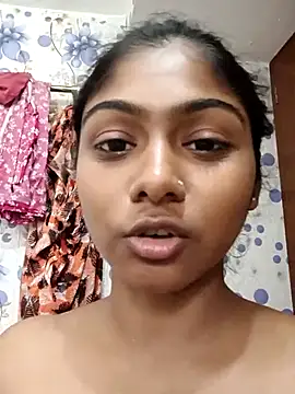 Snapshot of Cute_diya023 chatting on May 11, 7:03 am Cute diya023 online show from May 11, 7:03 am