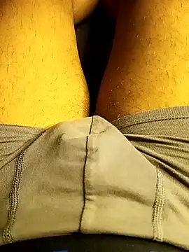 Snapshot of cakeboy992 chatting on November 30, 2:32 pm cakeboy992 online show from November 30, 2:32 pm