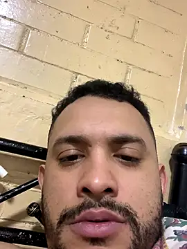 Eduardowkx online show from November 28, 9:23 am