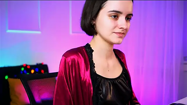 KateWillows online show from February 14, 4:20 am