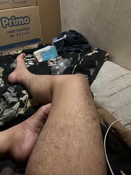 Snapshot of ChuySoto chatting on November 28, 1:25 pm ChuySoto online show from November 28, 1:25 pm