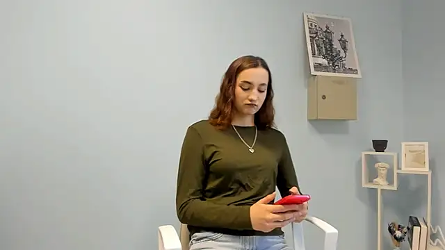 Snapshot of ShelieThetford chatting on November 30, 6:06 am ShelieThetford online show from November 30, 6:06 am