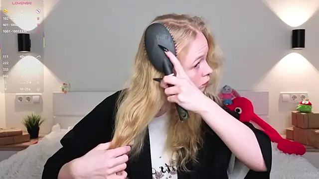 GhisllaineWestler online show from February 16, 4:19 am