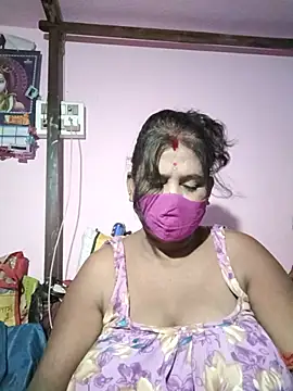 Snapshot of me-pari-hu chatting on July 3, 6:03 pm me-pari-hu online show from July 3, 6:03 pm