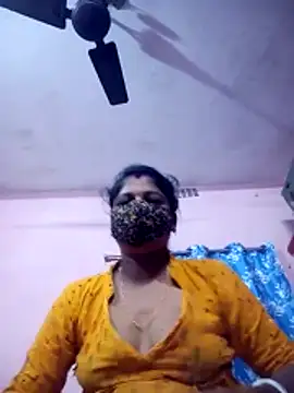 Snapshot of Sweet_rasmalai_khao chatting on December 14, 10:47 pm Sweet rasmalai khao online show from December 14, 10:47 pm