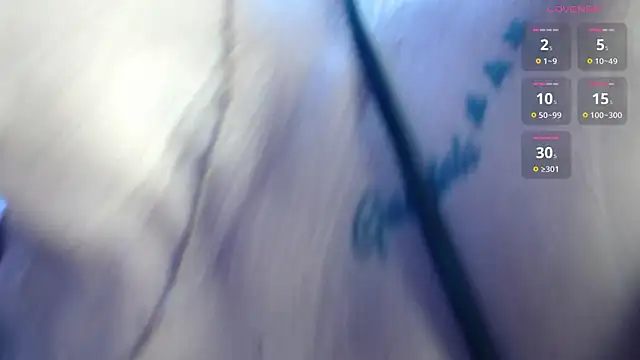 MarianaMontezz online show from April 9, 8:03 pm