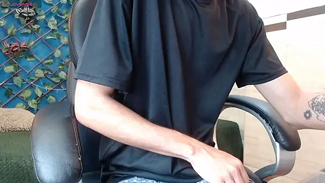 LucassSmith11 online show from January 14, 12:00 pm