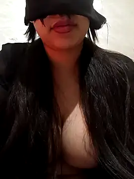 Amou-na online show from November 30, 1:20 am