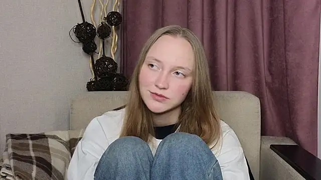 BibiStapler online show from December 14, 6:34 pm