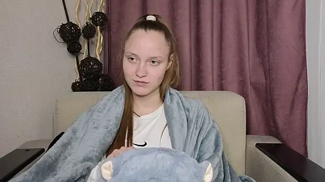 BibiStapler online show from December 15, 8:13 pm