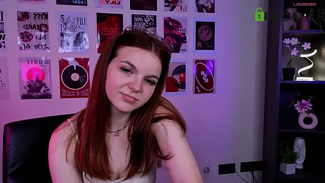 Snapshot of mikameovv chatting on July 3, 9:59 am mikameovv online show from July 3, 9:59 am