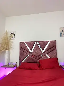 ZahhyGrey online show from February 2, 8:40 pm