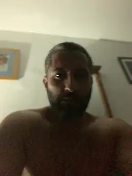 Calientesensible online show from February 11, 5:23 am