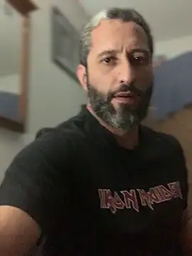 Calientesensible online show from April 16, 3:40 am