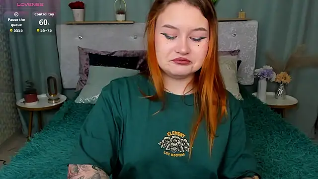 MilanaXHoney online show from February 2, 12:53 am