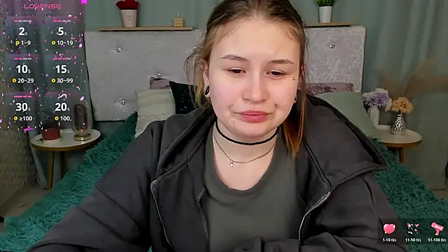 MilanaXHoney online show from February 23, 1:03 am