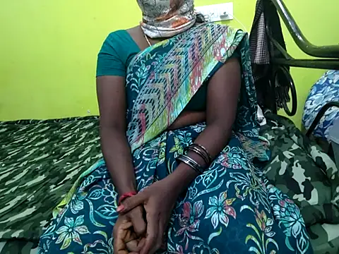 Snapshot of tamil_sumathi chatting on June 19, 5:12 am tamil sumathi online show from June 19, 5:12 am