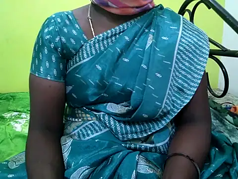 Snapshot of tamil_sumathi chatting on July 17, 5:47 am tamil sumathi online show from July 17, 5:47 am