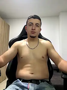 Liam jones10 online show from January 9, 4:59 am