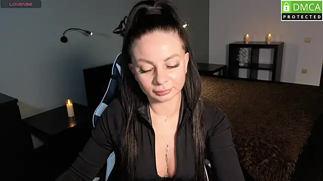 BettyMoon1 online show from December 3, 12:47 pm