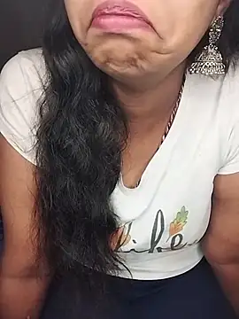 Snapshot of kannada_siri123 chatting on December 3, 6:17 pm kannada siri123 online show from December 3, 6:17 pm