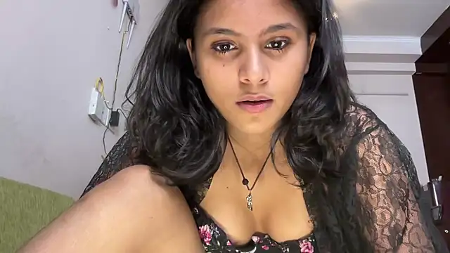 Piyyuu online show from April 9, 7:52 pm