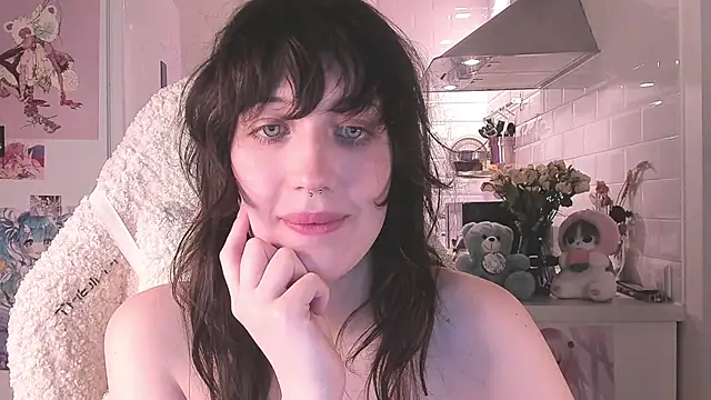 MePretty online show from December 27, 2:14 am