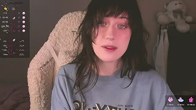 MePretty online show from November 22, 1:54 pm