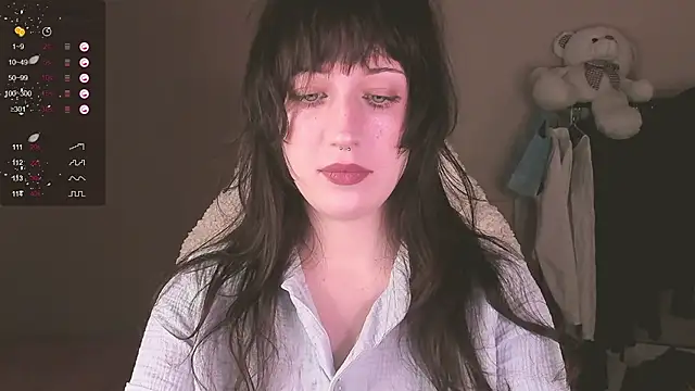 MePretty online show from November 25, 2:50 pm