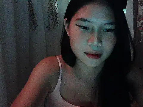 Allysonxx05 online show from January 10, 5:20 am