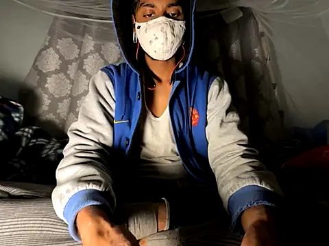 hunterboy2001 online show from November 30, 4:11 pm