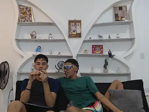 BIG COCKS online show from December 4, 1:15 am