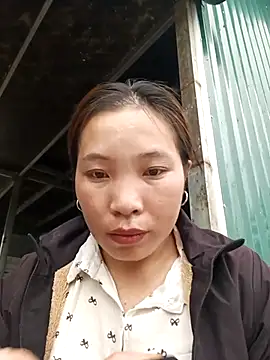 Evelyn-n online show from March 3, 8:31 am