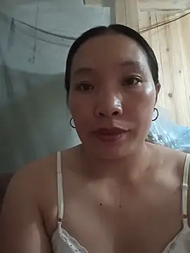 Evelyn-n online show from June 13, 1:31 pm