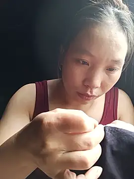 Evelyn-n online show from July 2, 2:55 am