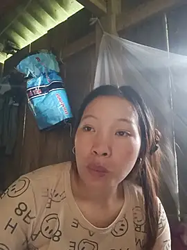 Evelyn-n online show from July 19, 3:43 am